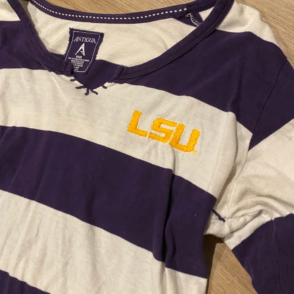 Long sleeve Antigua LSU t-shirt Medium